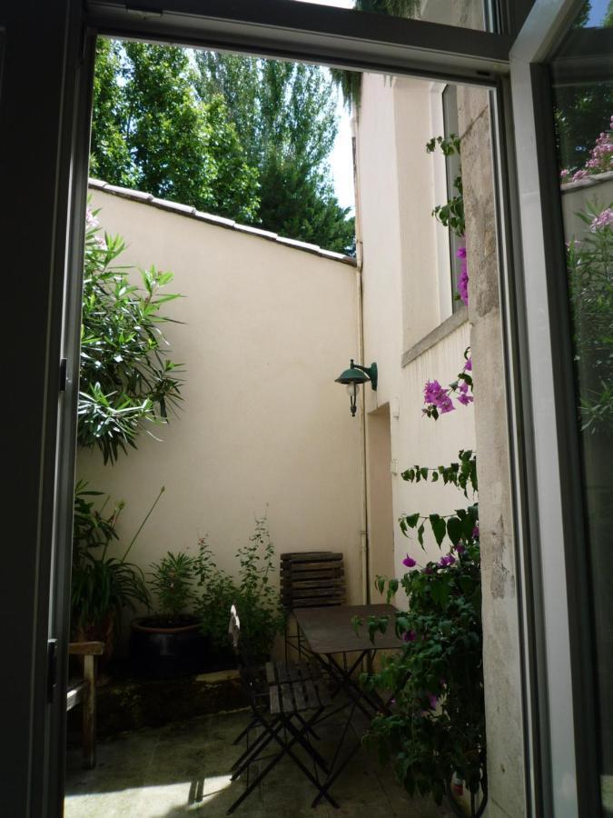 Appartement Avignon Centre Intra Muros Cour Exterieure Parking Prive Gratuit Eksteriør bilde